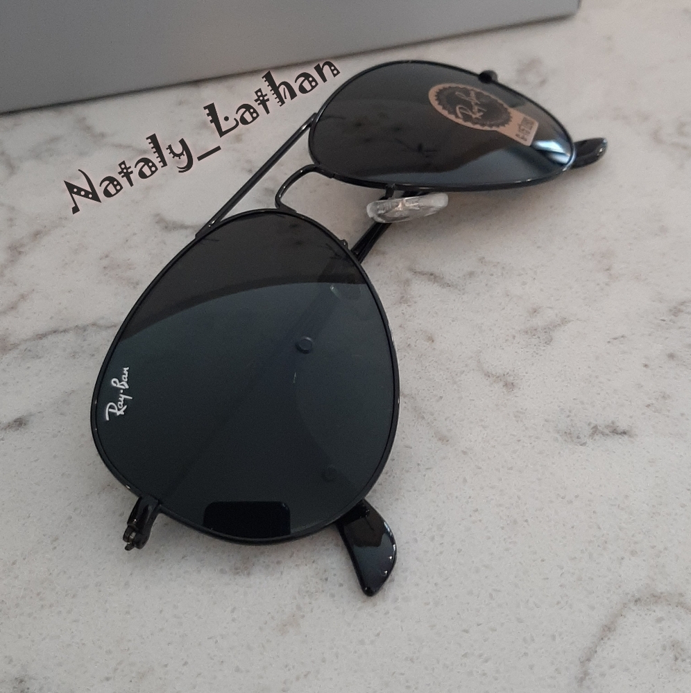 Ray-Ban (Store Display) Aviator All Black RB3025 - Picture 4 of 11